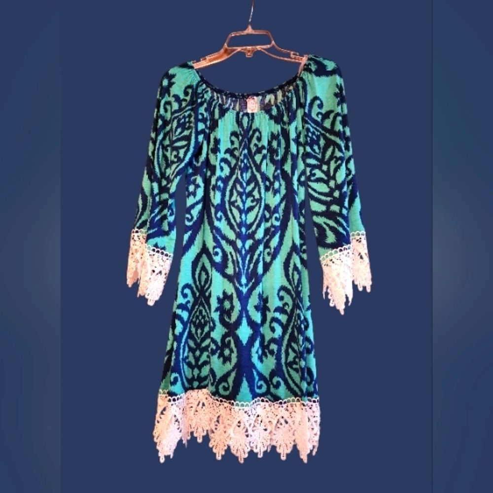 NWOT 2B Together Blue and Turquoise Tunic